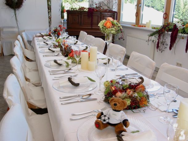 Wintergarten Tisch mit Klavier